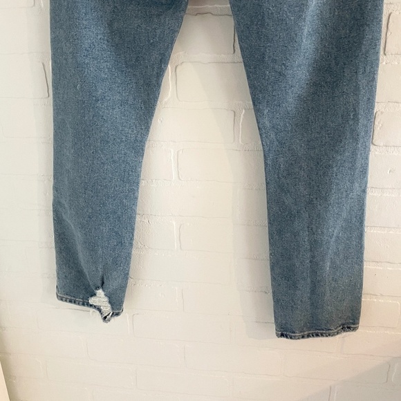 NWT COH Emerson Jeans Cigarette Light wash Blue Mobwife Rockstar Girlfriend 30 - Picture 12 of 13